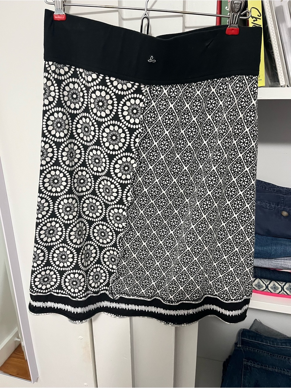 Black & White Patterned Women’s Skirt with Fold-Over Waistband